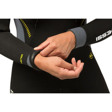 Load image into Gallery viewer, Cressi Fast Wetsuit 5mm one piece neoprene suit seals wrist feature