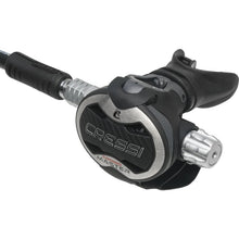 Load image into Gallery viewer, Cressi AC25 Master Chrome Regulator
